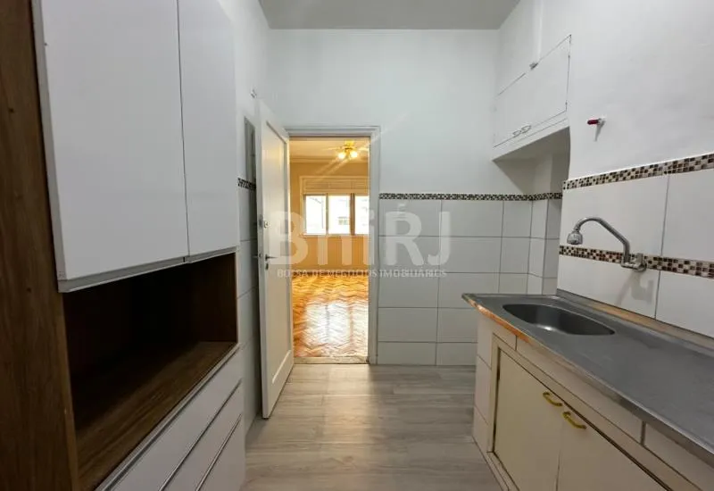 2-bedroom apartment with 1 bathroom, no parking — photo 13