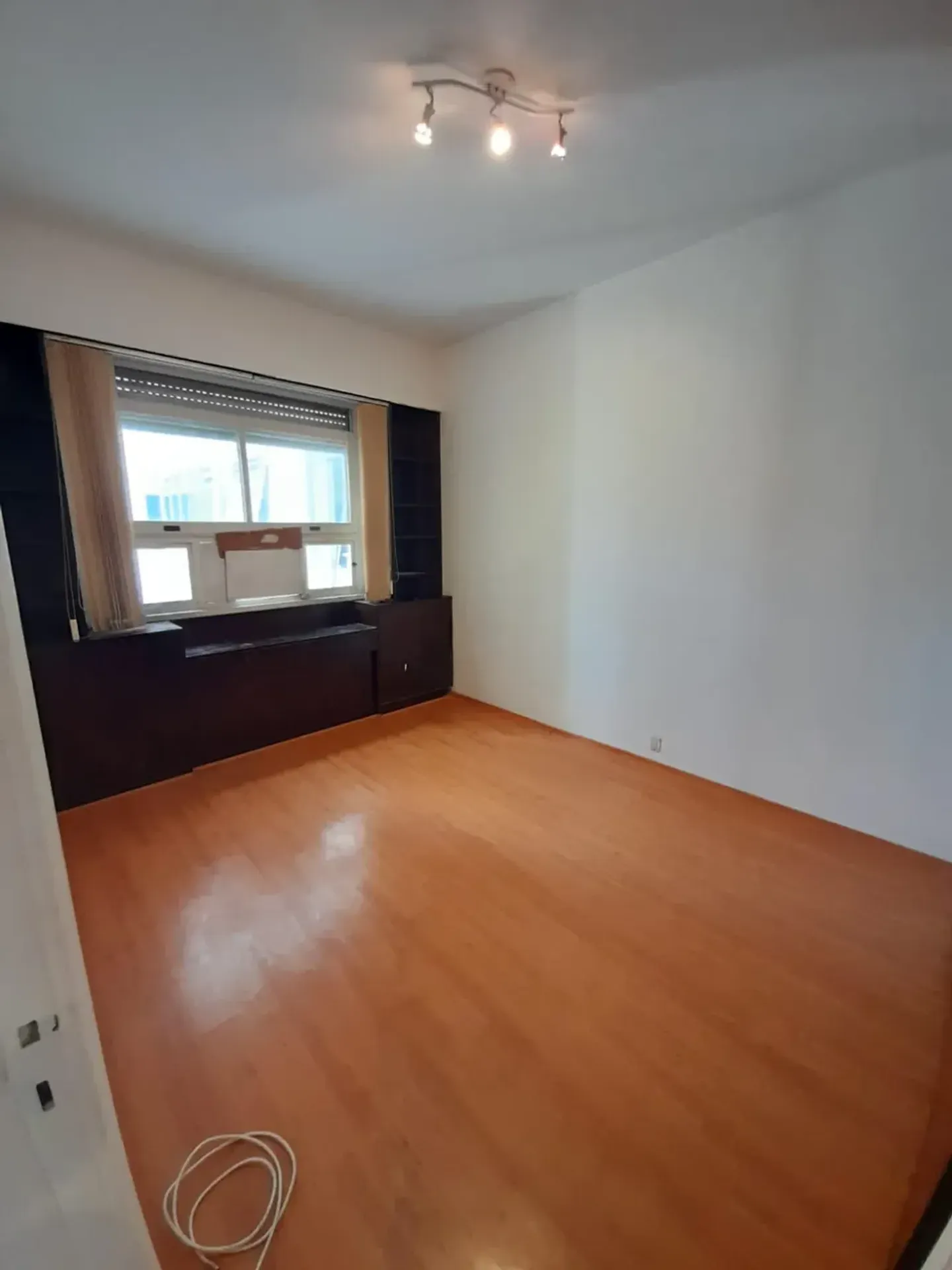 Rental apartment with 3 bedrooms and 2 suites — photo 43