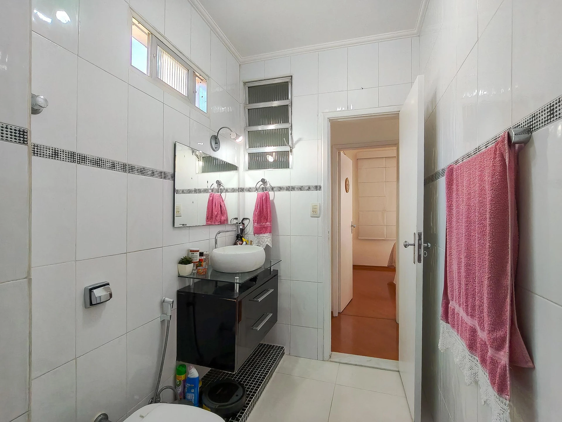Furnished apartment, 54 m², with a home office — photo 22