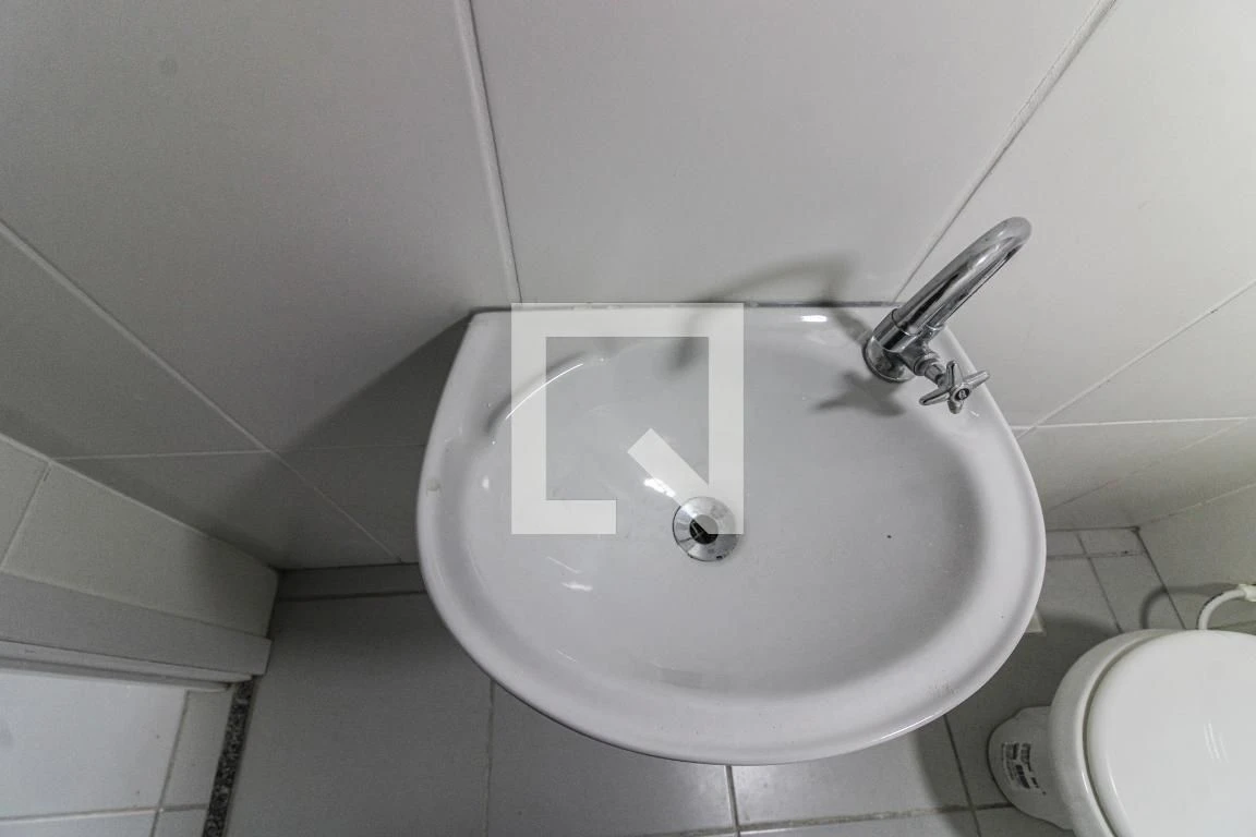 Немеблированный дом с 2 спальнями и частным садом — photo 31