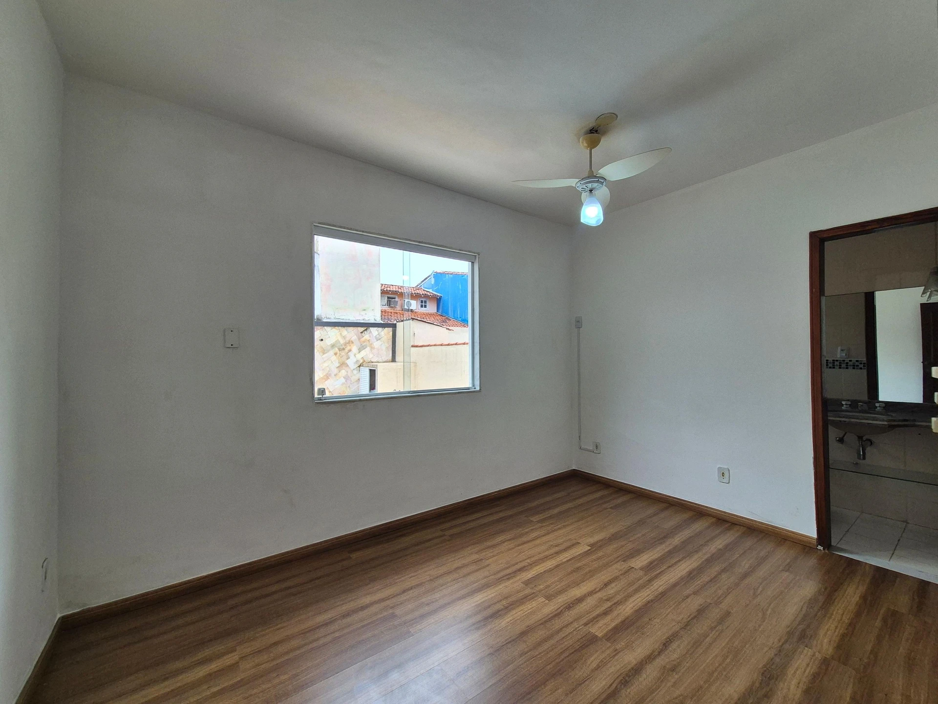 Casa em condomínio com 3 suítes e churrasqueira na varanda — photo 24