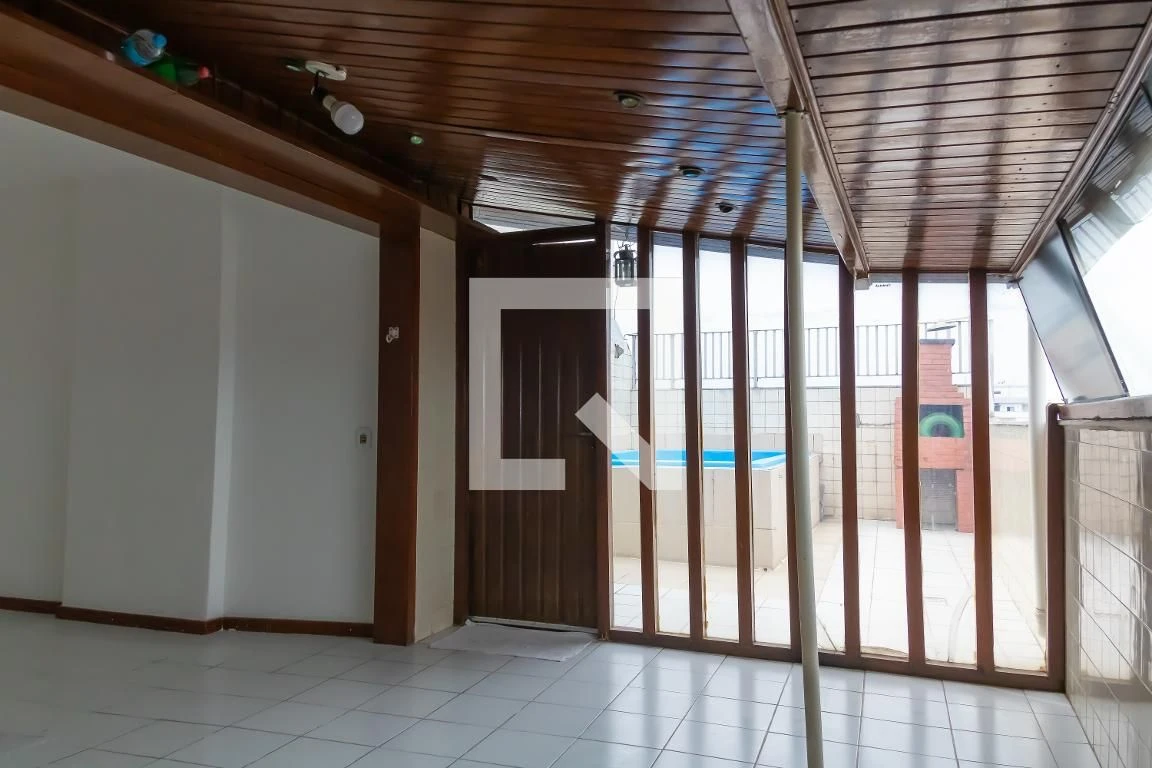 2-bedroom apartment with a private BBQ — photo 31