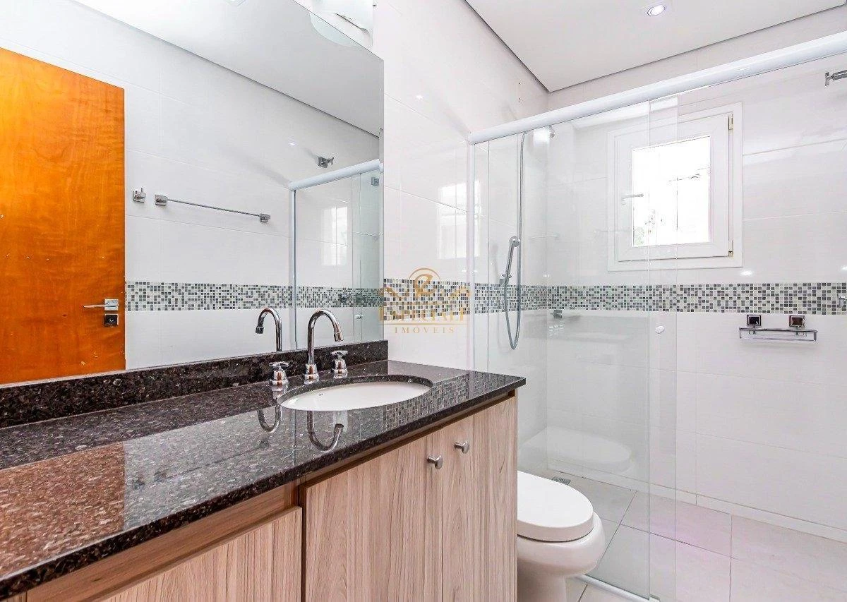 Ванна и 3 спальни: дом 295 м² — photo 15