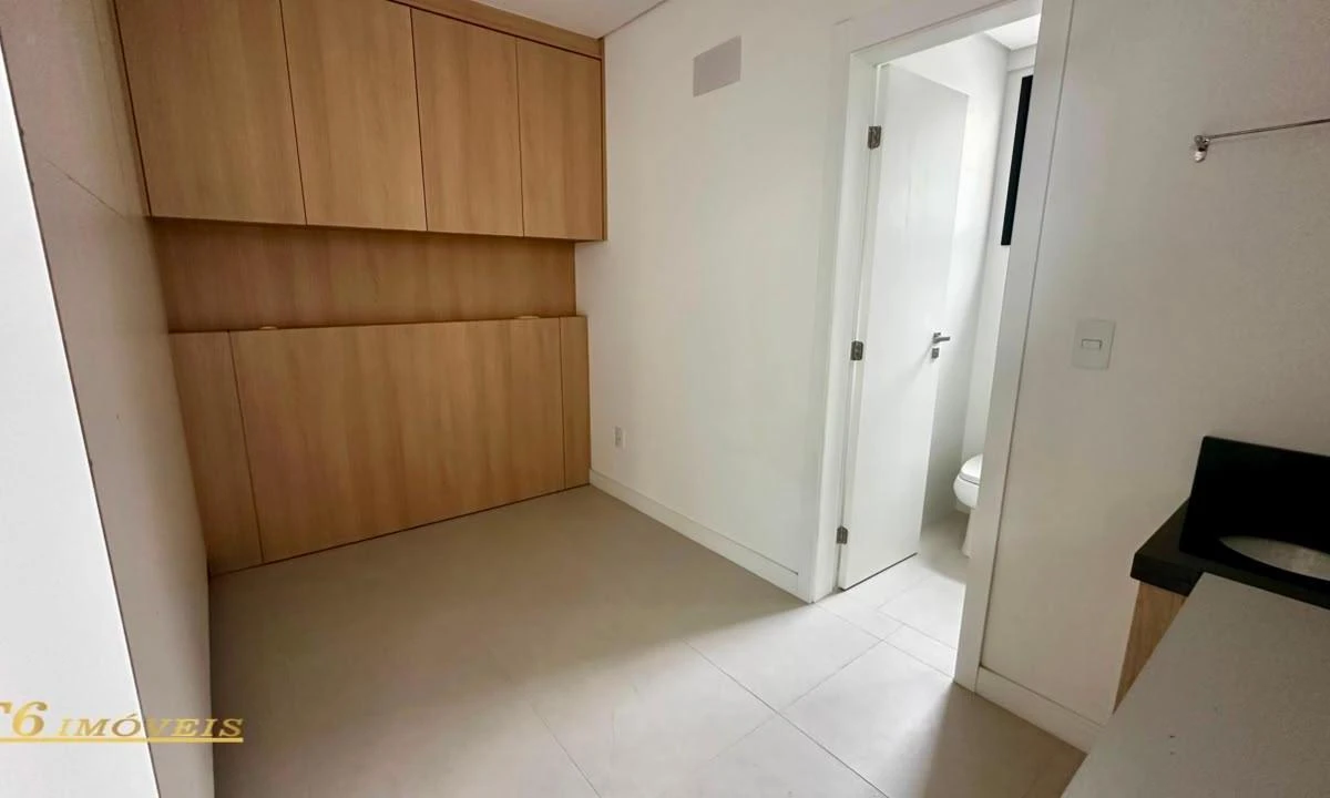 Furnished apartment, 29 m², with a washing machine — photo 20