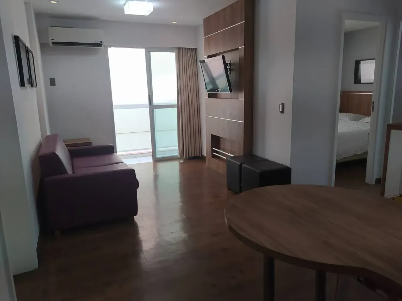 2-bedroom apartment with a balcony and enclosed kitchen — photo 8
