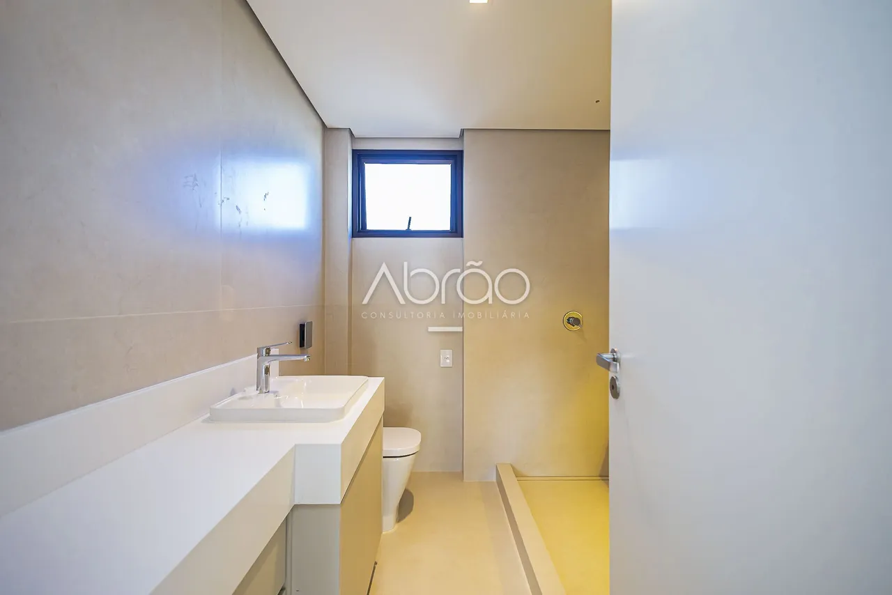 3-bedroom apartment with 1 en-suite bathroom — photo 16