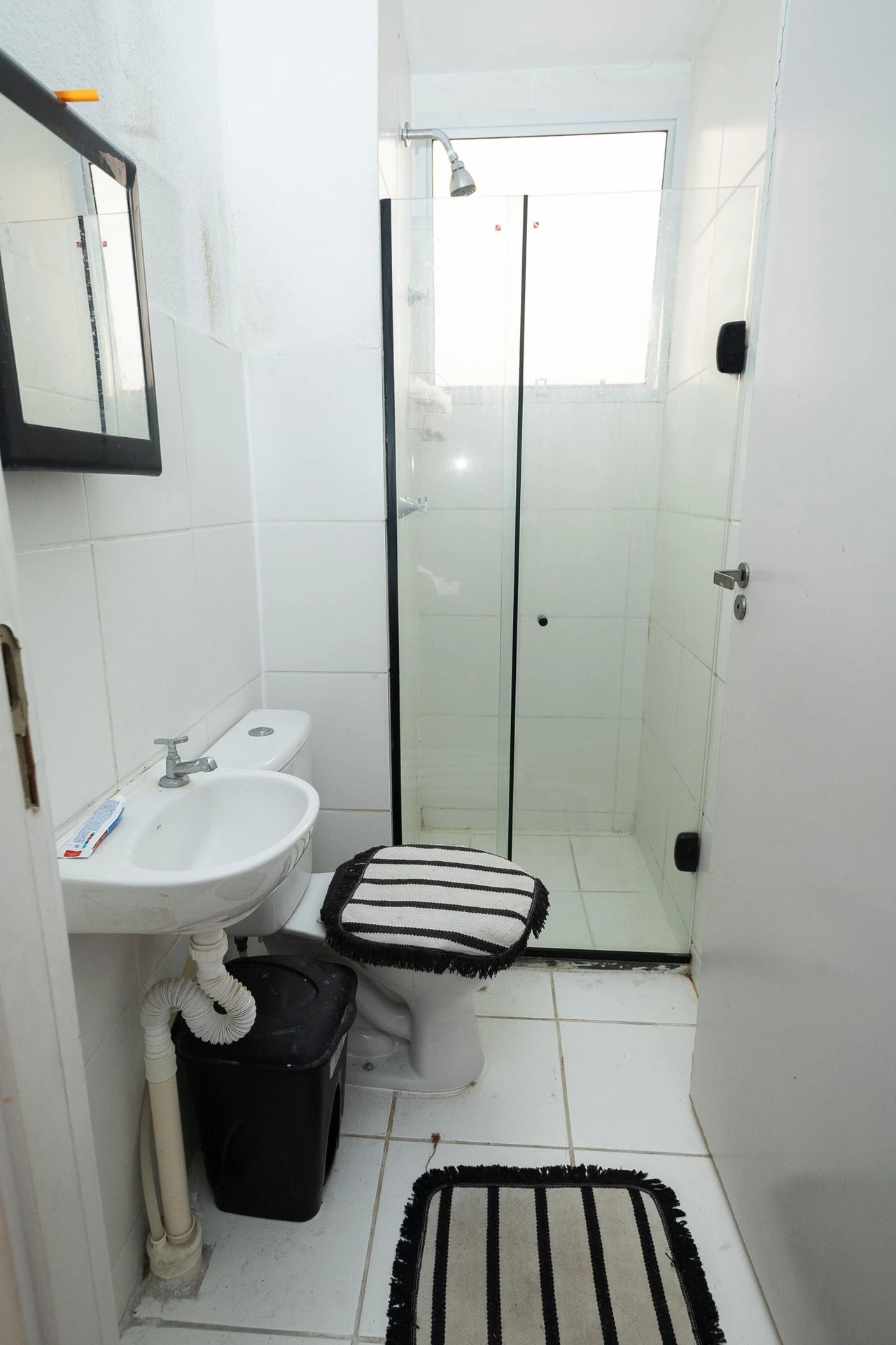 Apartamento mobiliado com 2 quartos e 1 banheiro — photo 10