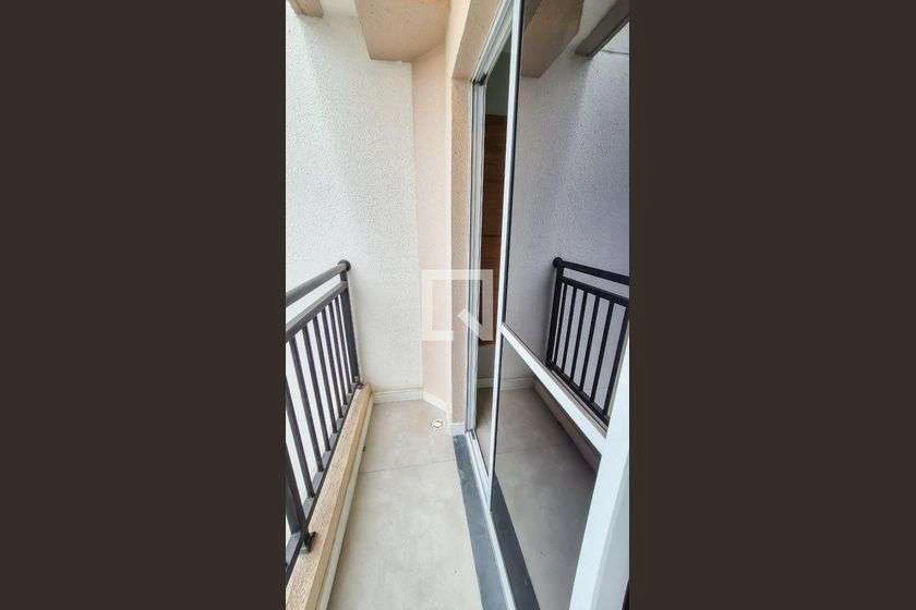 2-bedroom rental apartment with balcony and 1 parking — photo 3