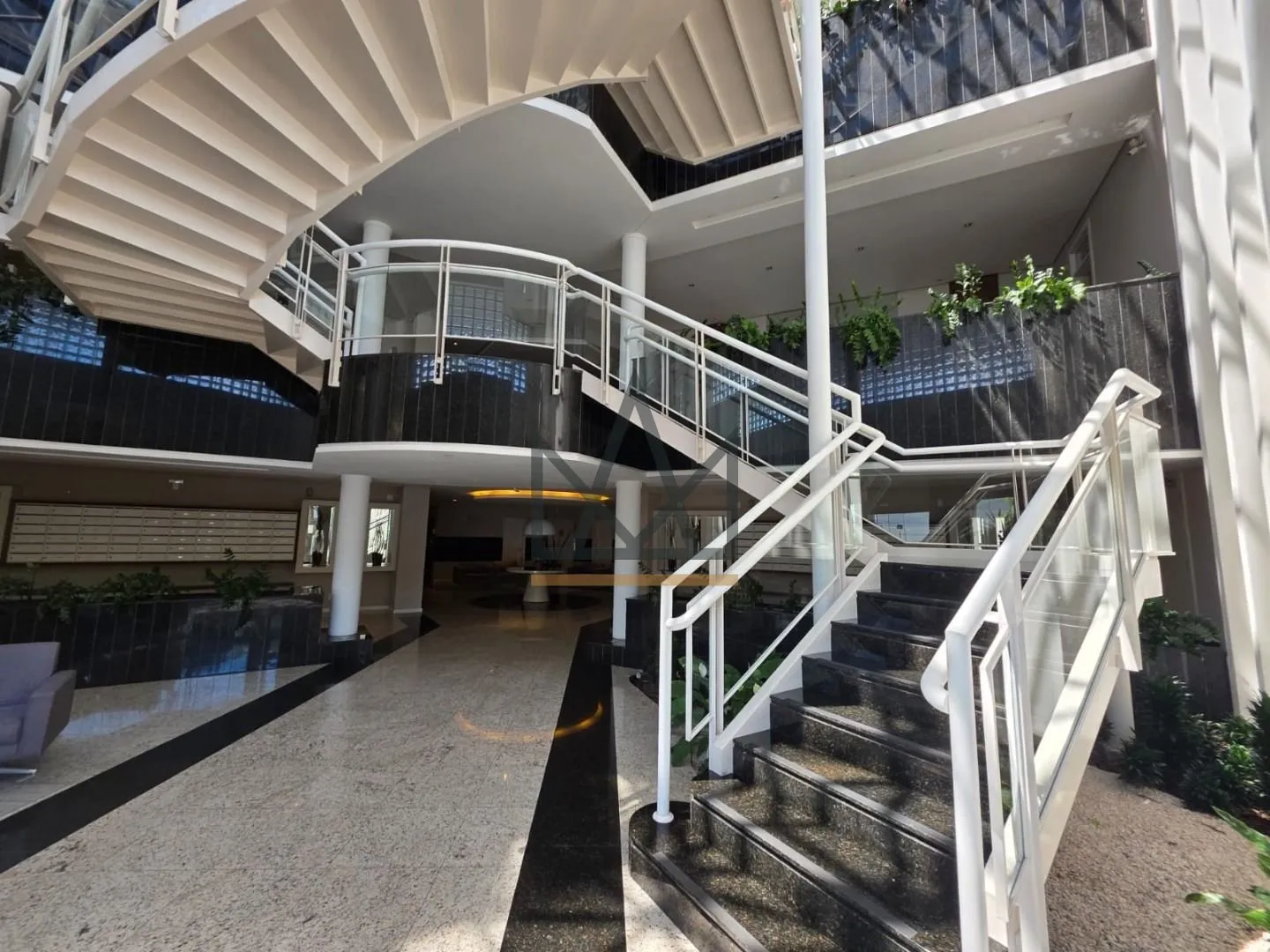 Apartamento com 2 suítes, 86 m² e varanda com vidro — photo 41