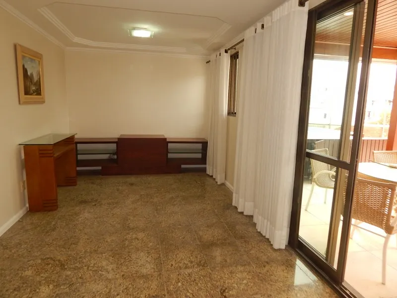 Apartment with 4 bedrooms, 3 bathrooms and 3 parking