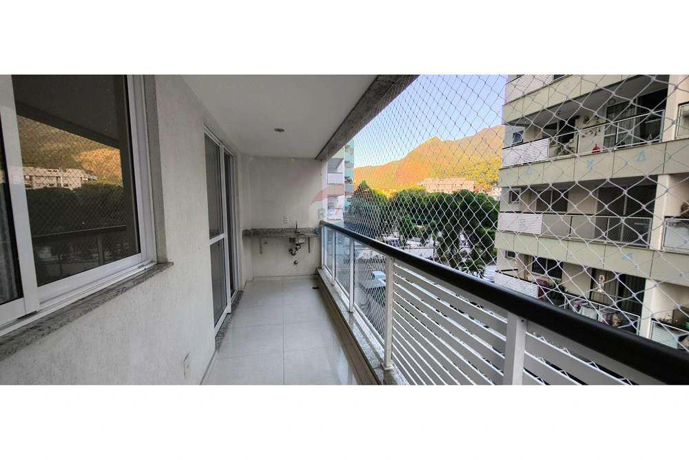 3-bedroom apartment with 2 en-suites and balcony BBQ — photo 2
