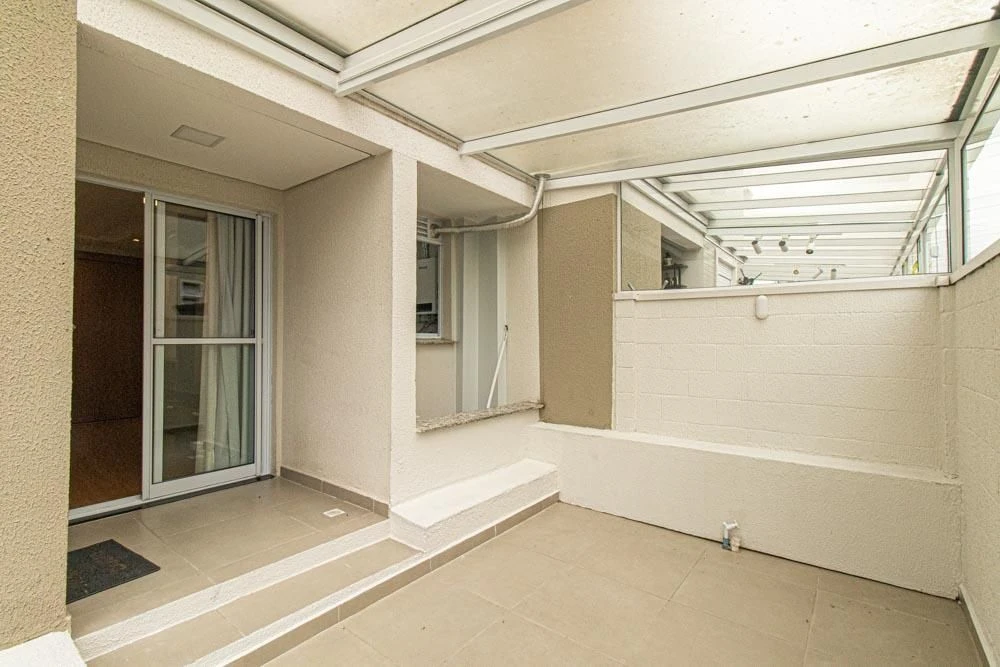 2-bedroom apartment with a private pool — photo 41