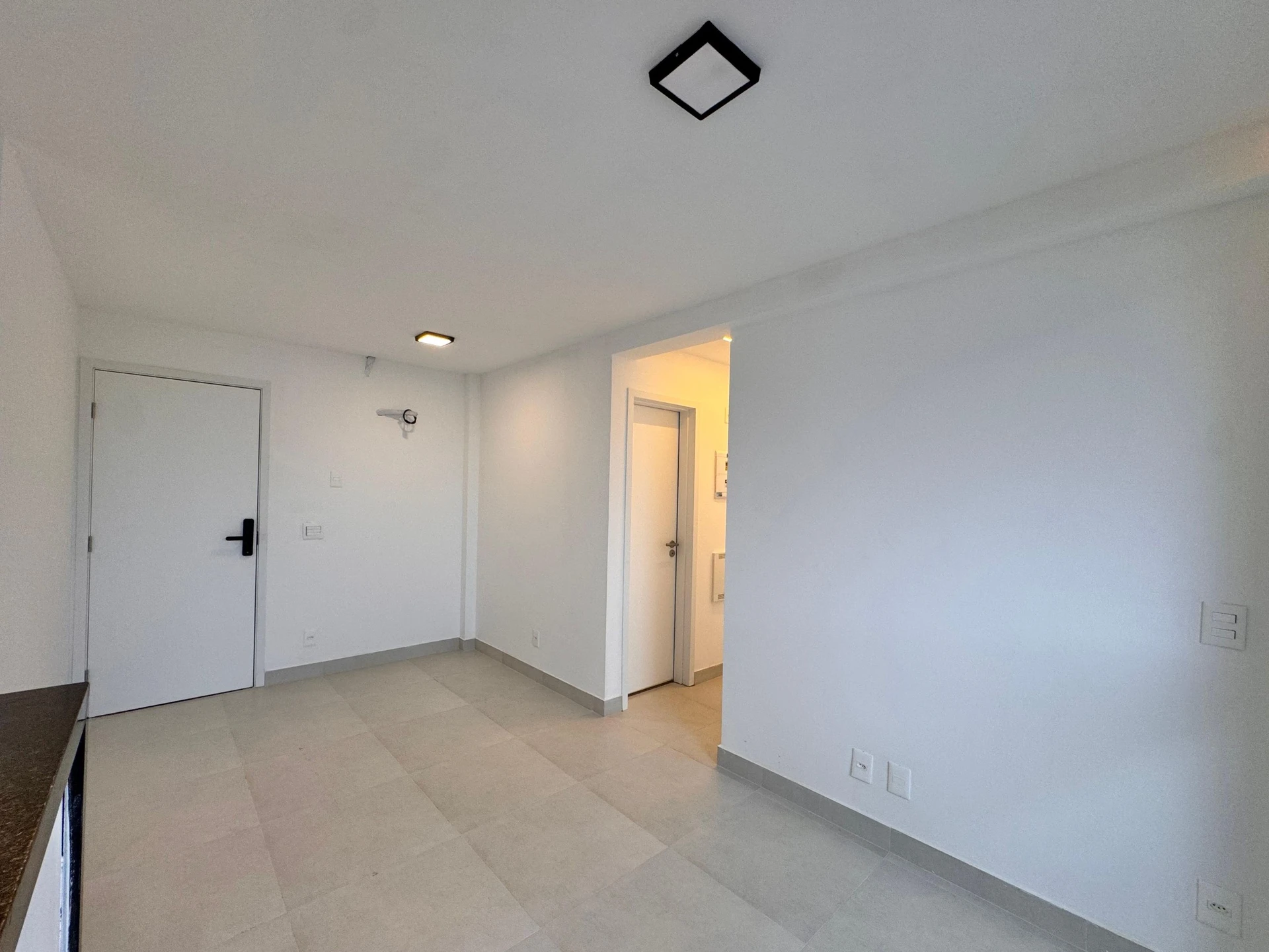 Apartamento amueblado de 3 dormitorios con balcón — photo 81