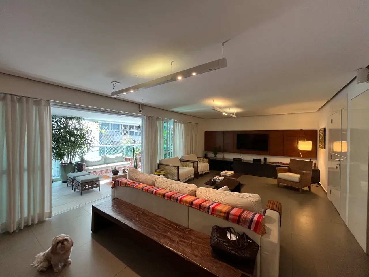 Furnished apartment, 240 m², with a washing machine — photo 8