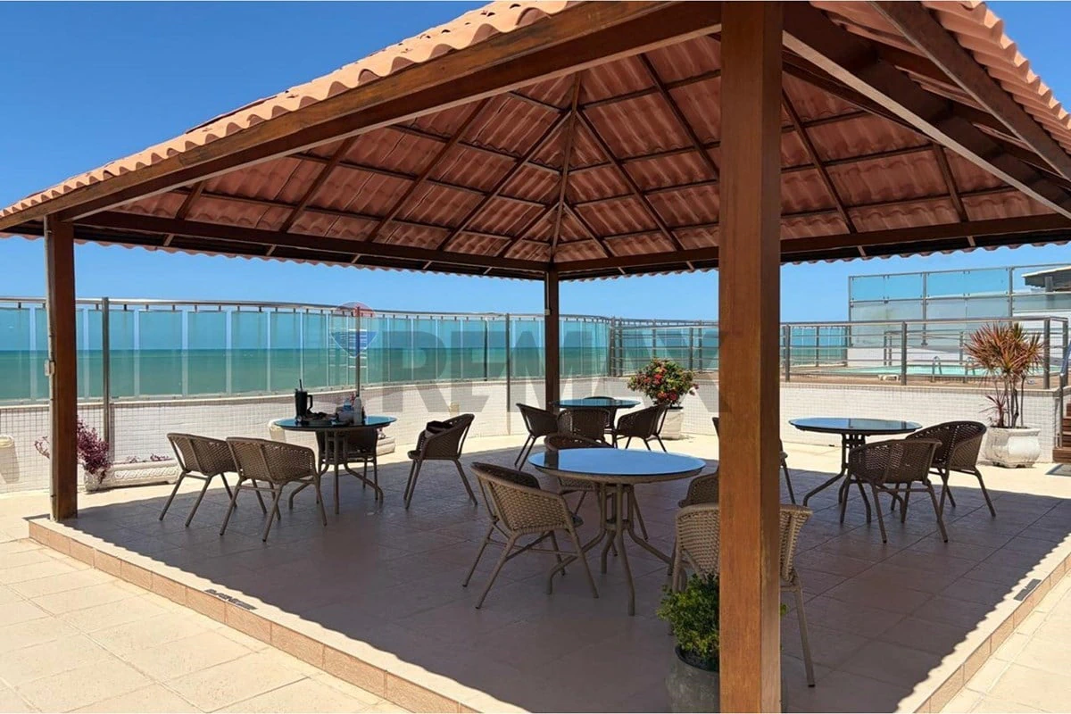 One-bedroom apartment with a water view in João Pessoa — photo 21