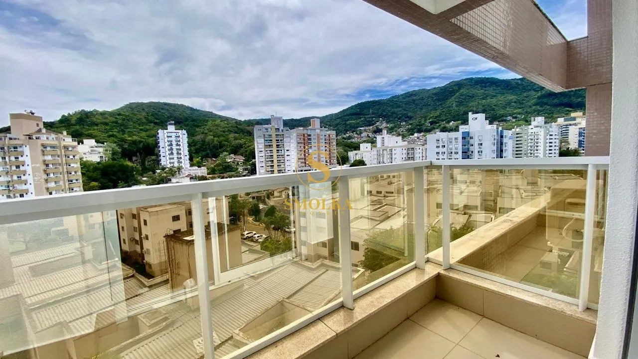 Departamento con balcón cerrado con vidrio en Florianópolis — photo 5