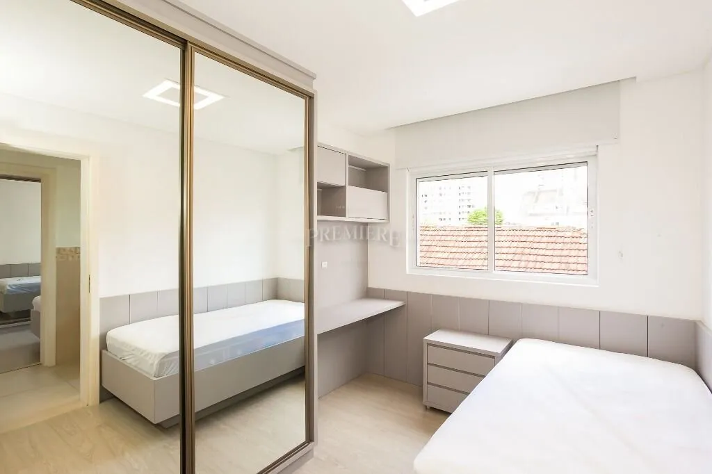 Furnished apartment, 135 m², with a bathtub — photo 24