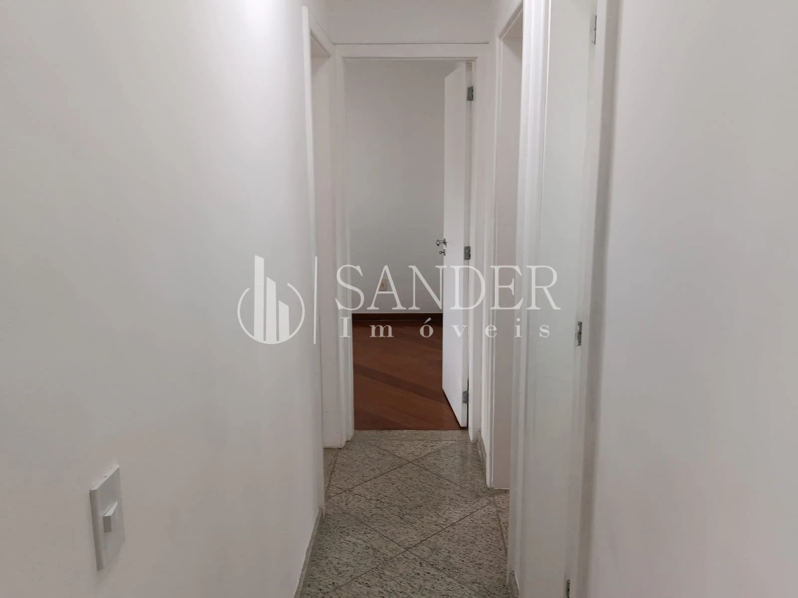 3-bedroom apartment, 1 with its own bathroom, 90 m² — photo 8