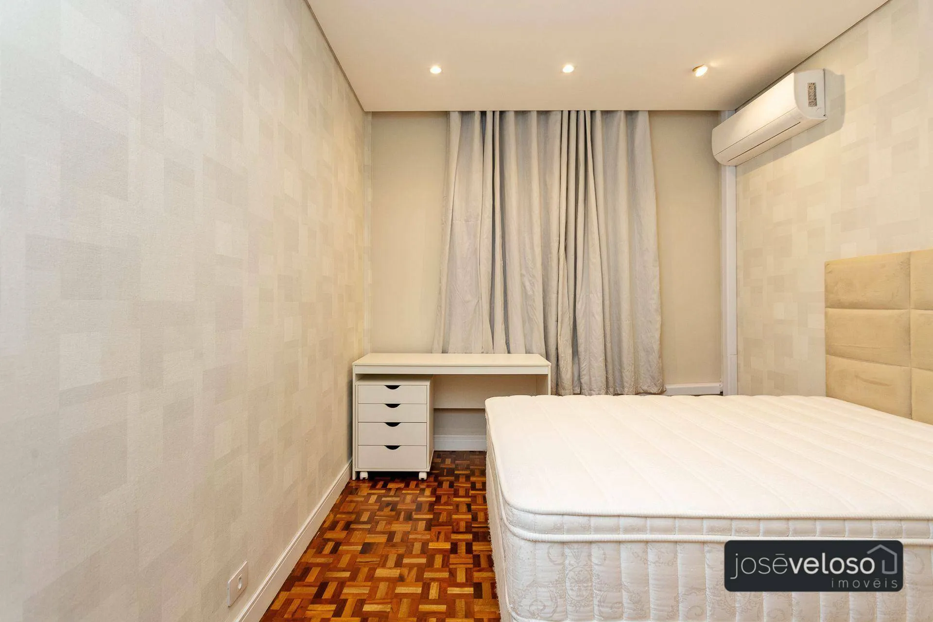 137 m² apartment with 3 bedrooms and air conditioning — photo 21