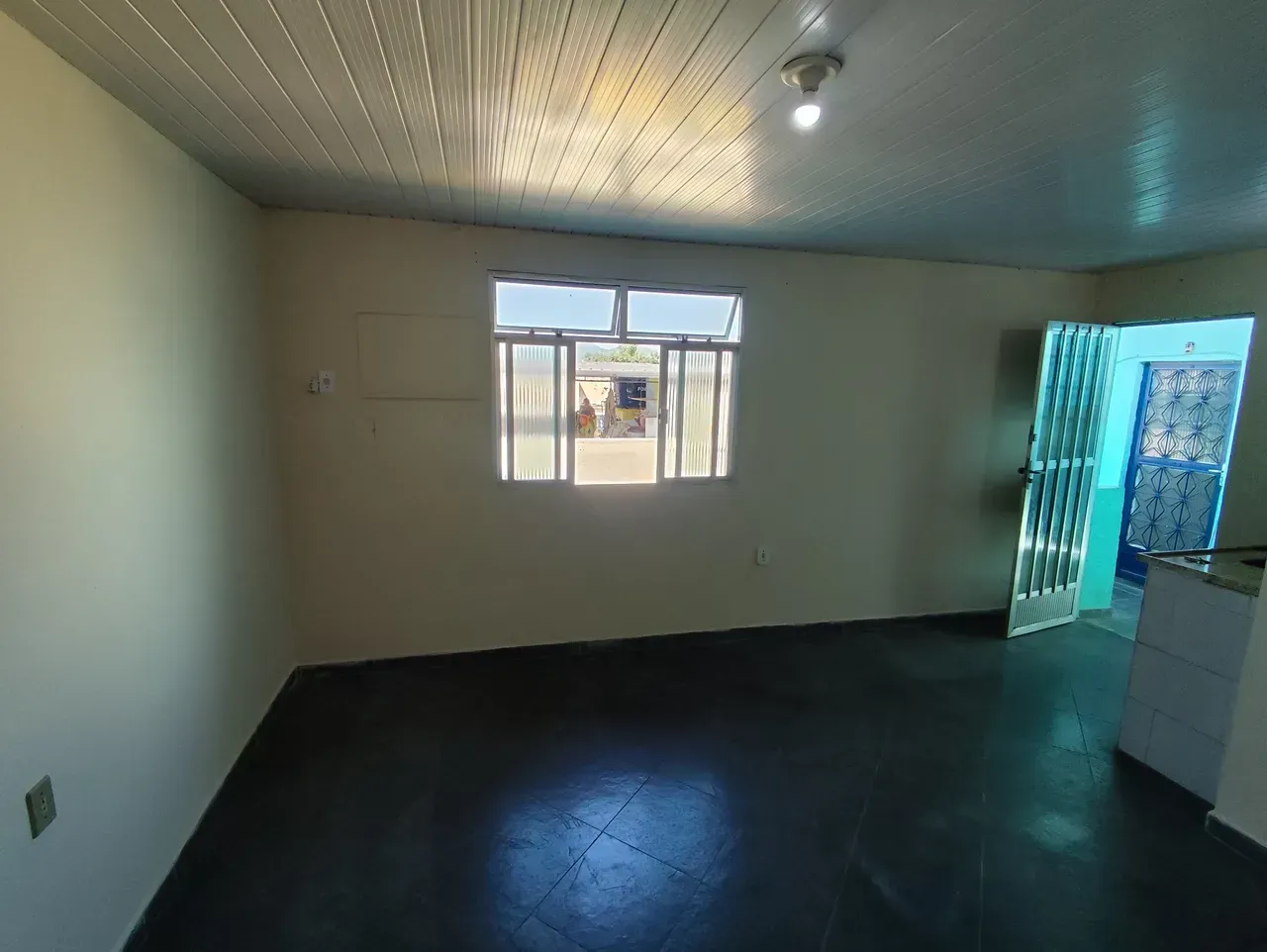 Unfurnished studio, 35 m², 1 bedroom and 1 bathroom — photo 9