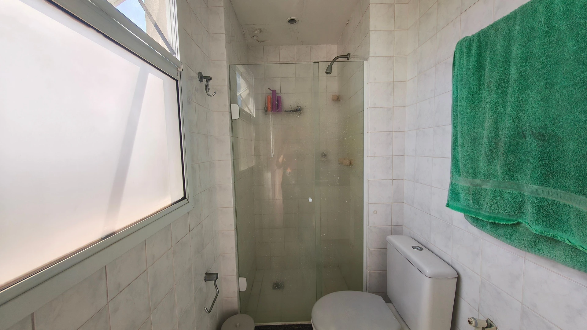 3-bedroom apartment with a mountain view in Rio de Janeiro — photo 36