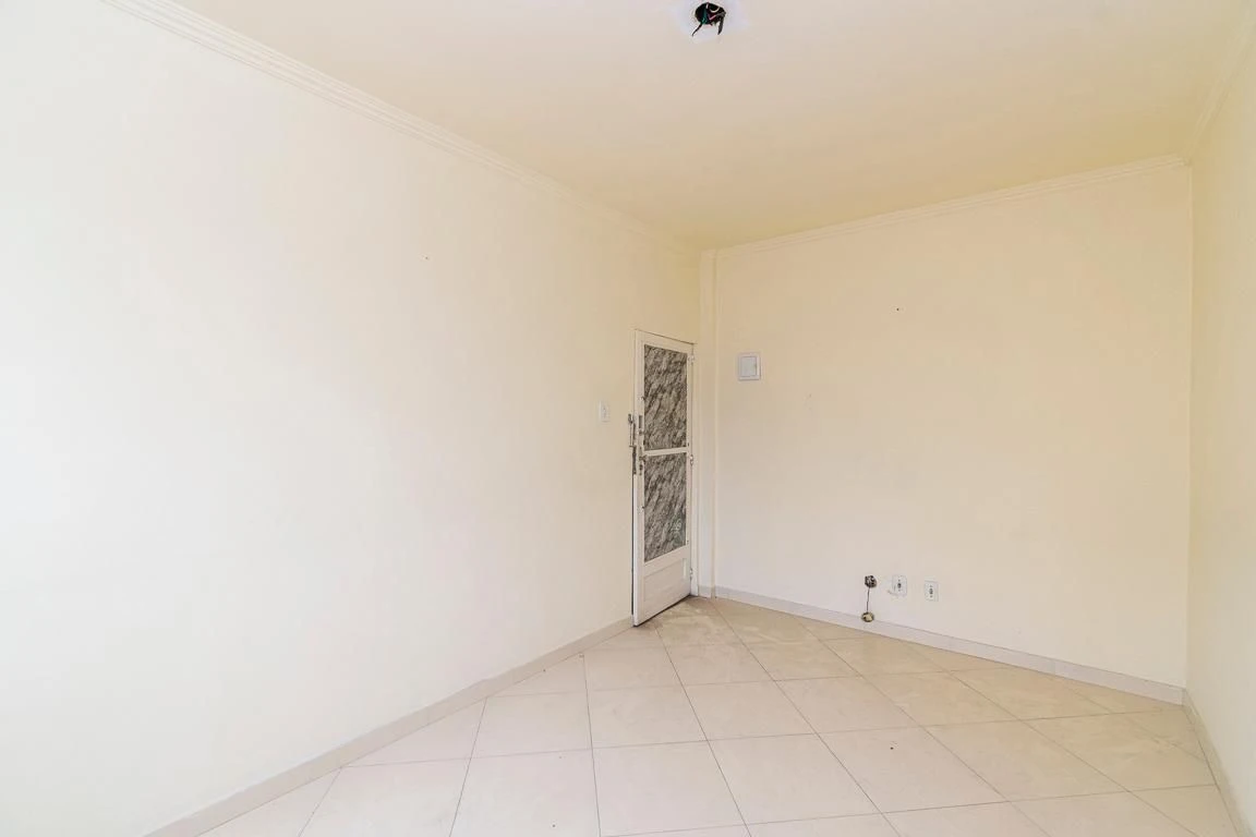 Apartment, 32 m², with a grill on the balcony — photo 21