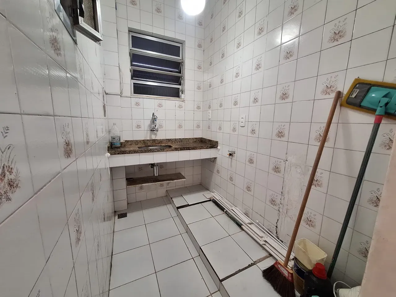 Mountain view in a one-bedroom apartment, 39 m² — photo 18