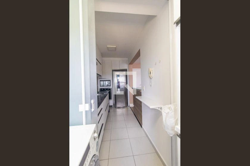 Home office in a 2-bedroom apartment, 74 m² — photo 49