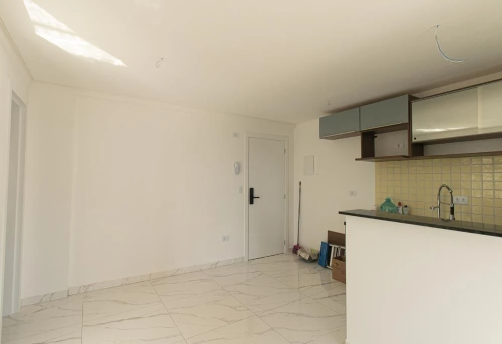 Floor-to-ceiling windows in a one-bedroom apartment, 36 m² — photo 9
