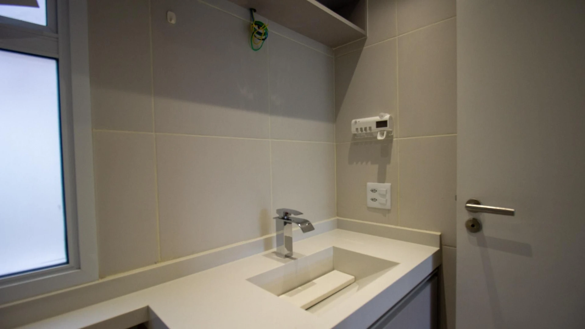 Casa de 3 dormitorios con balcón cerrado con vidrio — photo 21