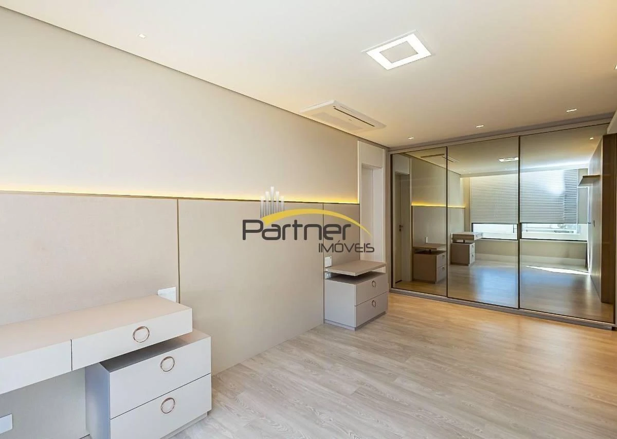 Apartamento amueblado con 3 suites y 294 m² — photo 43