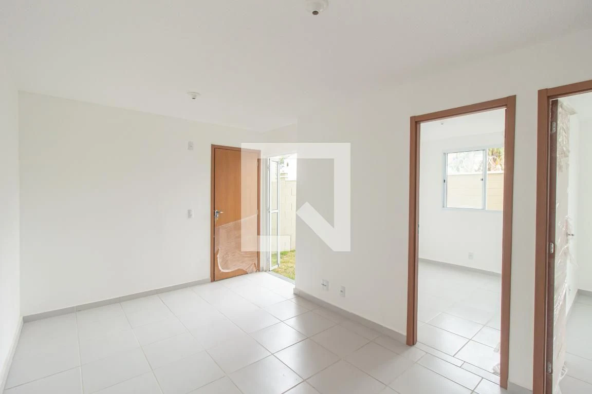 Unfurnished 2-bedroom apartment with private garden — photo 6