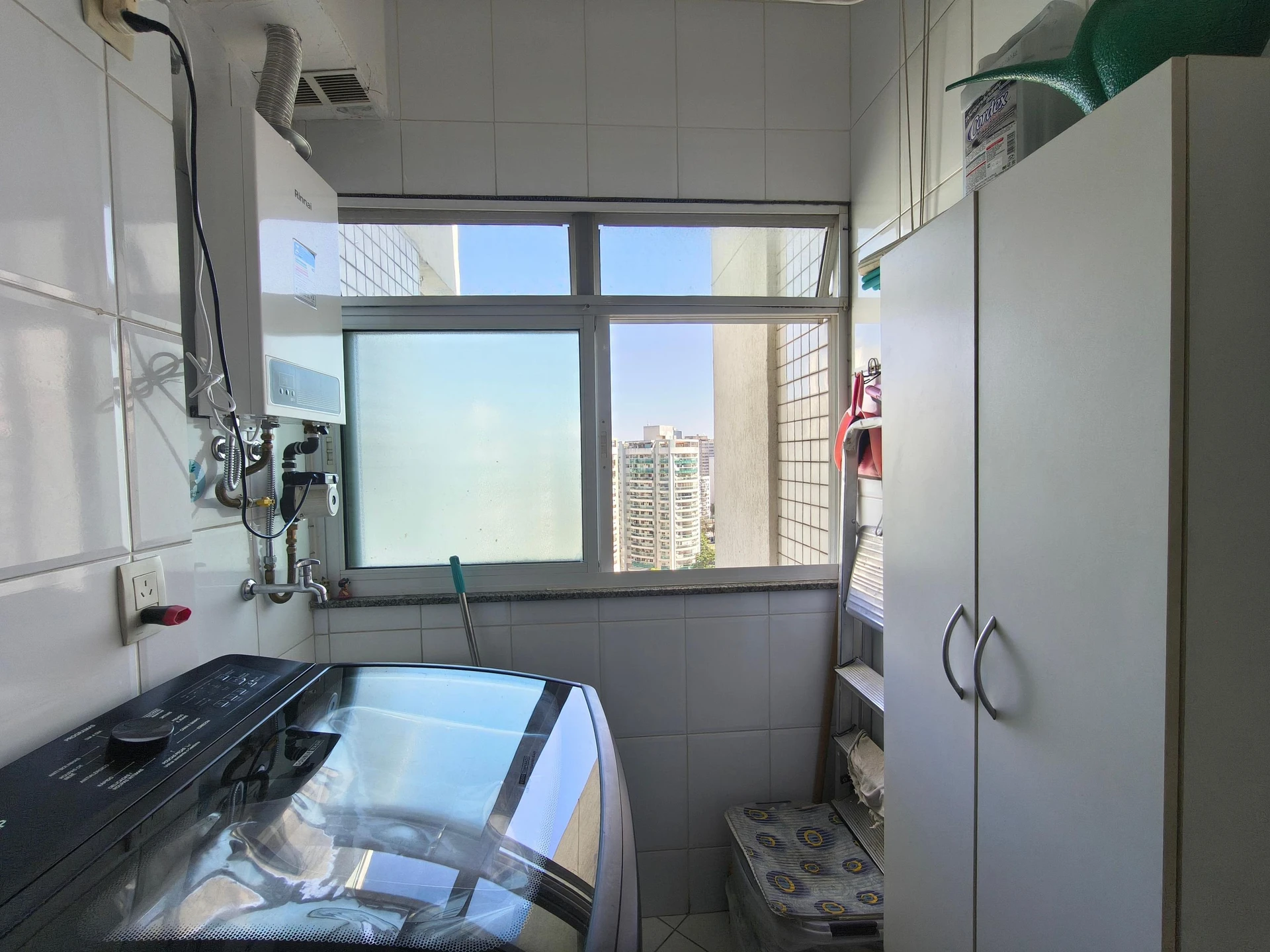 3-bedroom apartment in a building with a sauna — photo 20