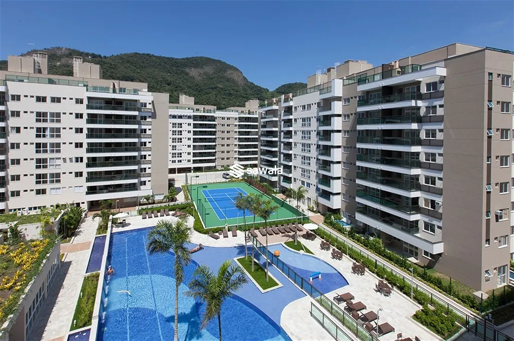 2-bedroom apartment in a building with a pool — photo 30