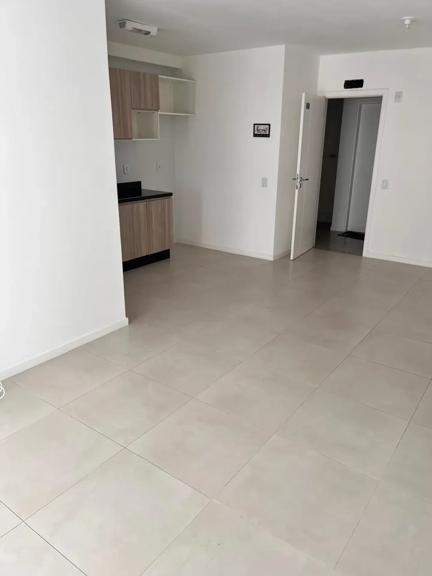 2-bedroom apartment in a building with a sauna — photo 12