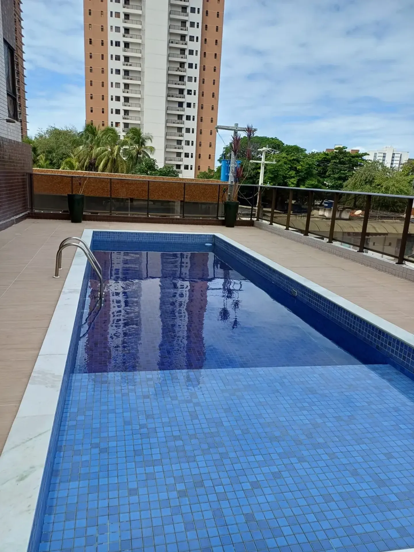 2-bedroom apartment with private BBQ and balcony — photo 14