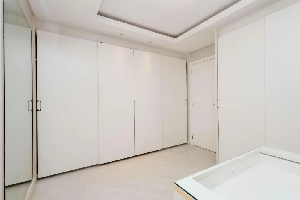 Furnished house 649 m² with 4 en-suite bedrooms — photo 49