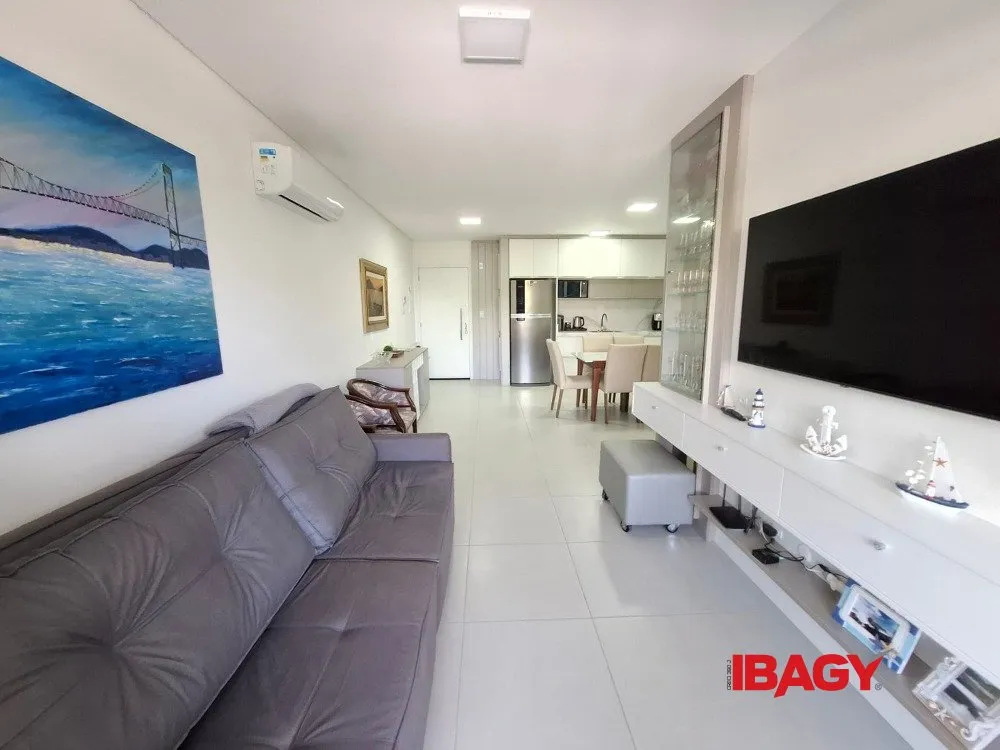 Apartamento amueblado de 2 dormitorios y 121 m² — photo 19