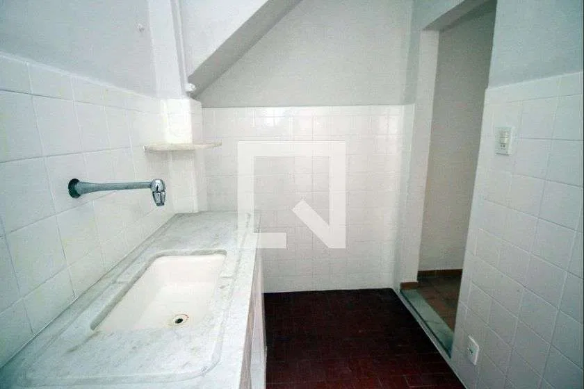 Casa sem mobília com 1 quarto e jardim privativo — photo 13