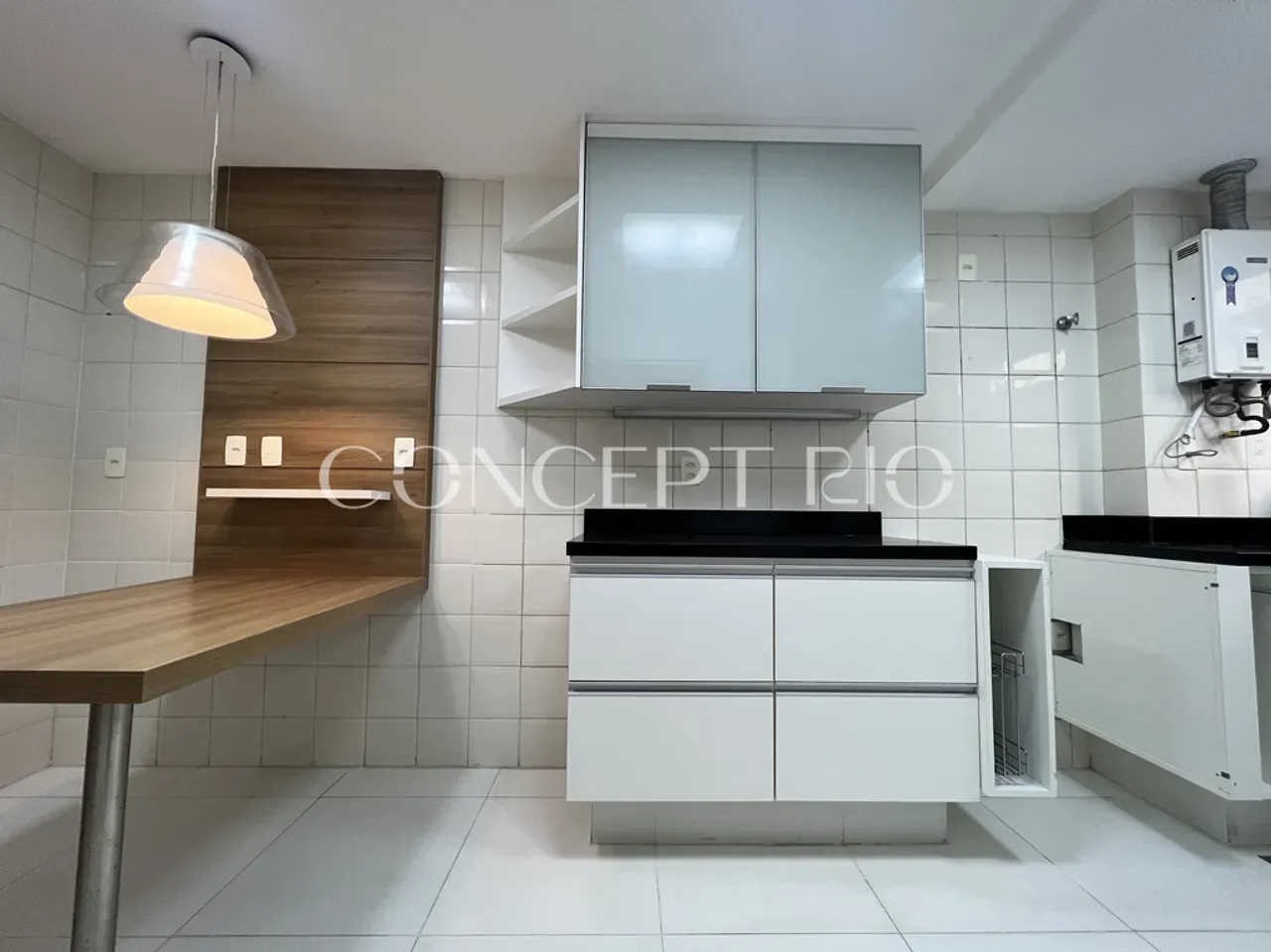 2-bedroom apartment with a private BBQ — photo 21