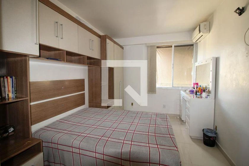 Rental apartment with 3 bedrooms and a glass balcony — photo 9
