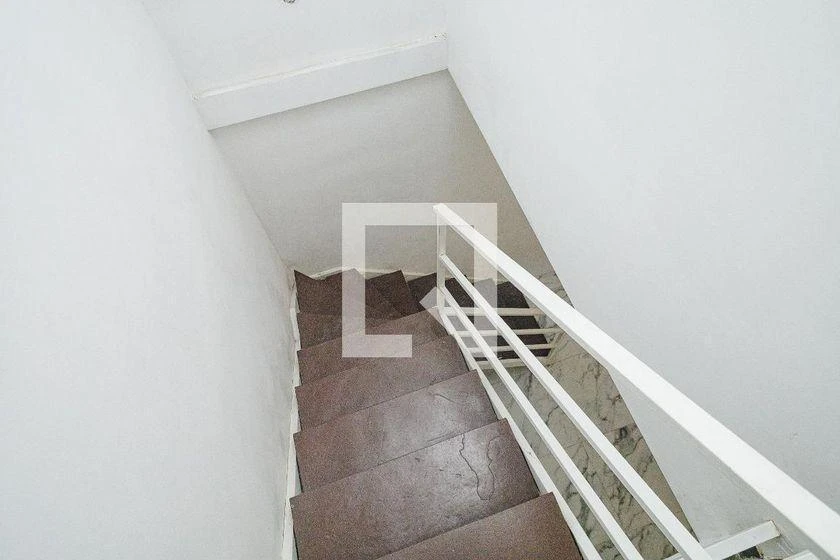 Condo house with 2 bedrooms and a 45 m² yard — photo 4