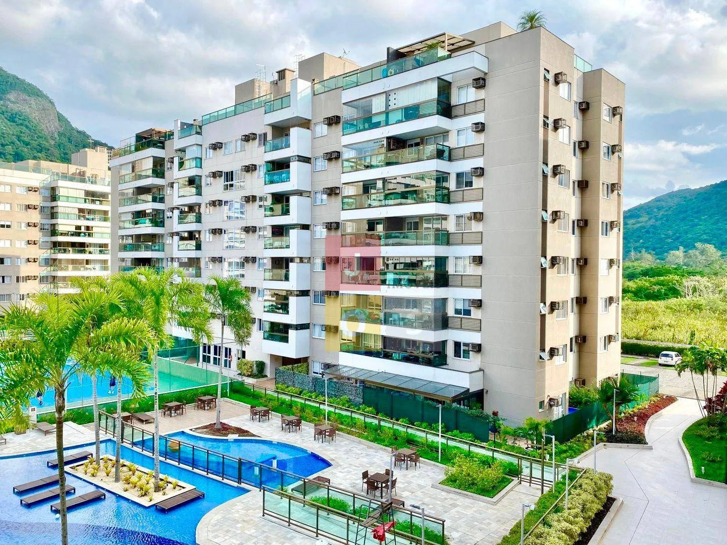 2-bedroom apartment with 2 bathrooms, 72 m² — photo 59