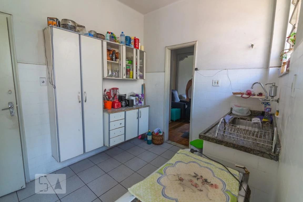 Apartamento mobiliado com 3 quartos e 2 banheiros — photo 11