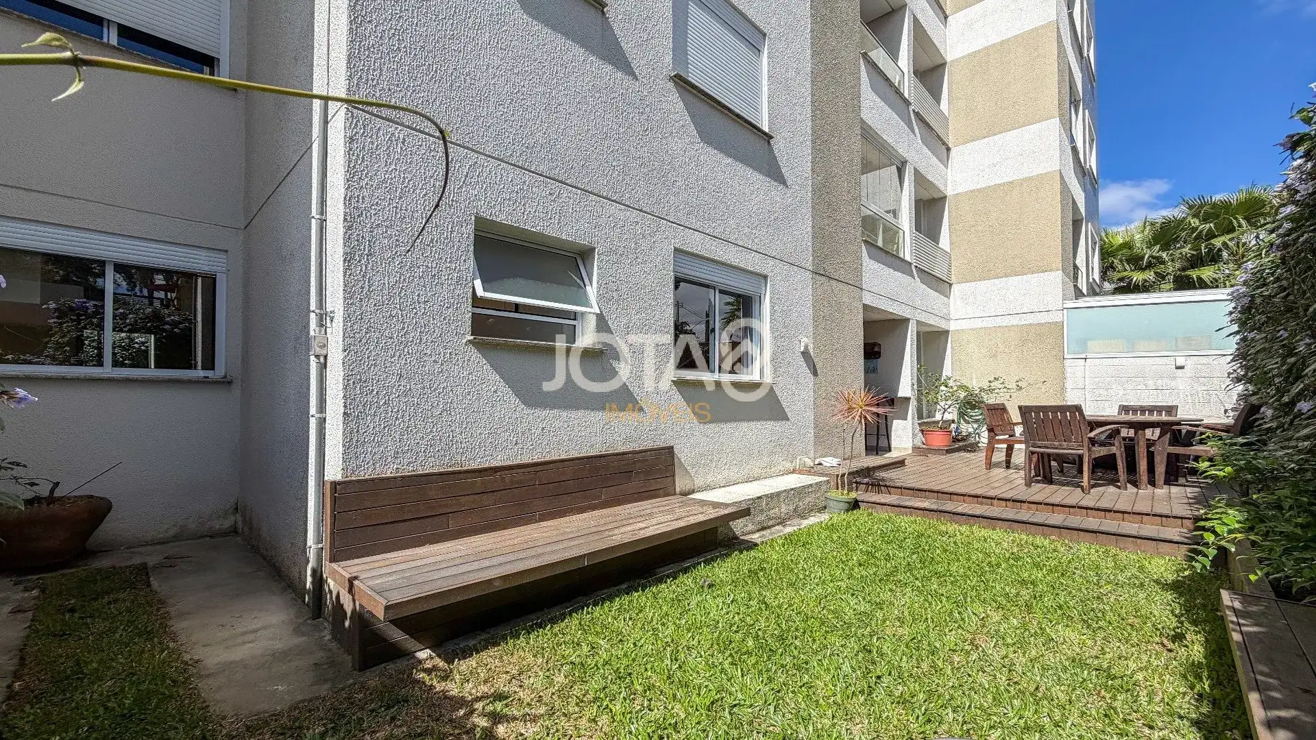 Меблированная квартира с 2 спальнями и открытой кухней — photo 38