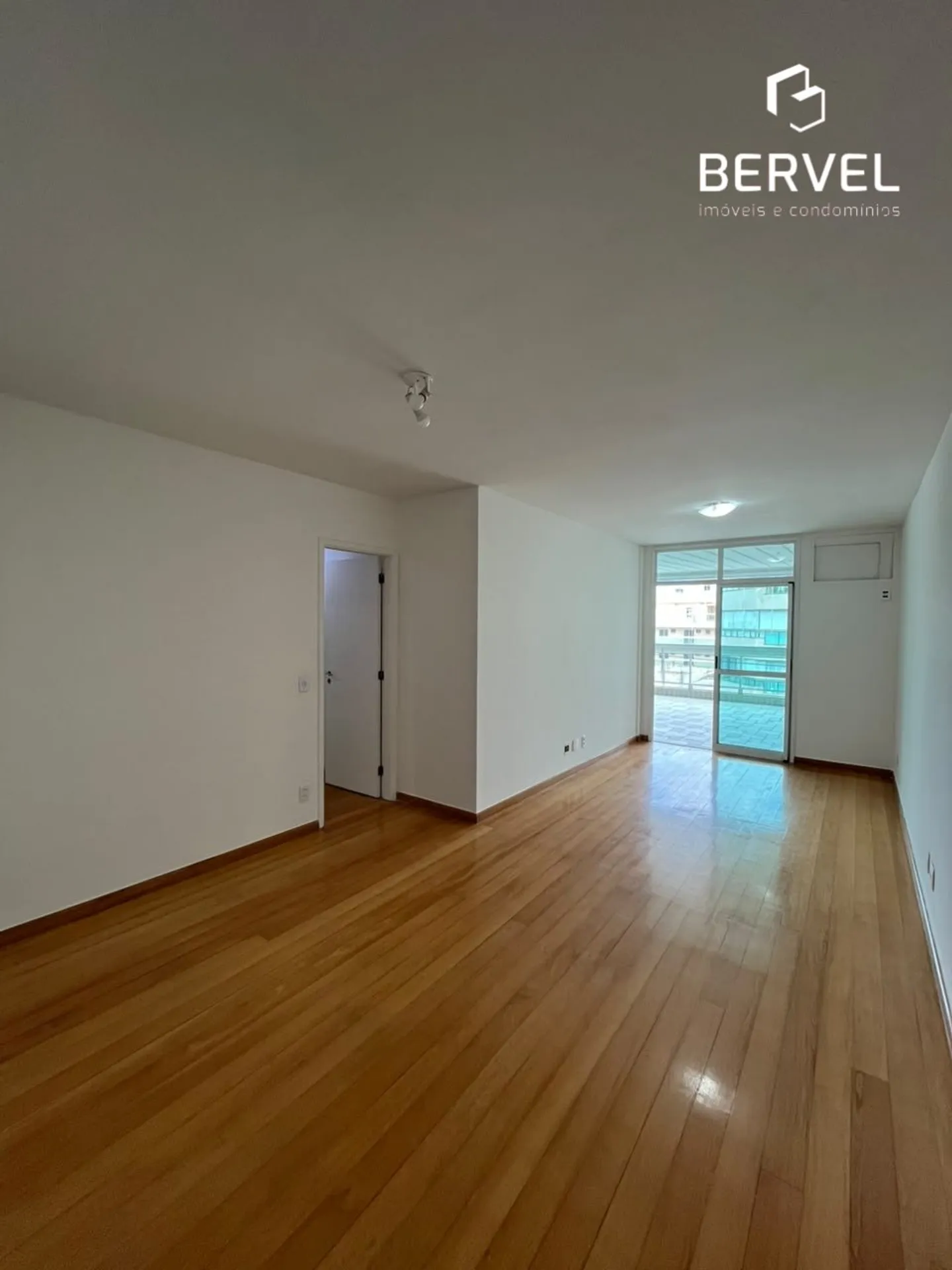 Apartamento com máquina de lavar, Recreio dos Bandeirantes — photo 3