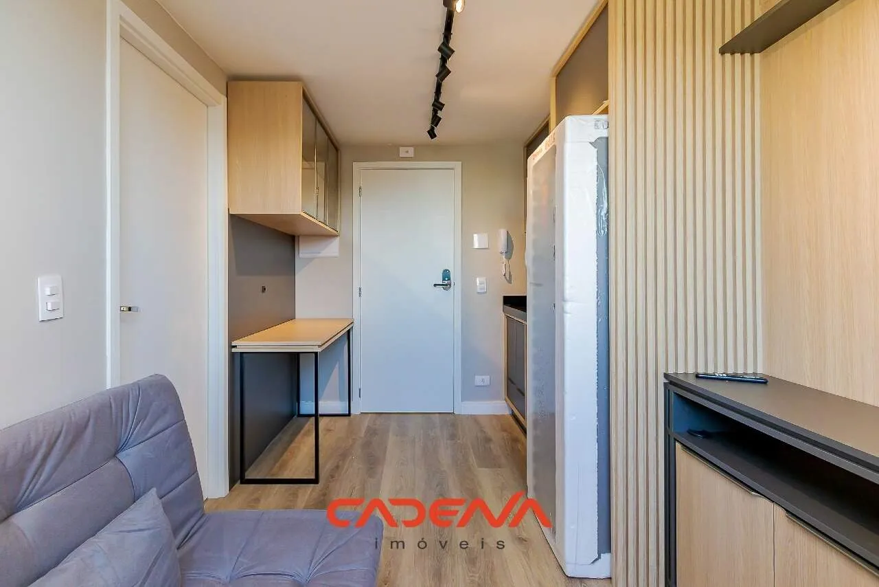 Меблированное студио 29 м² с кондиционером — photo 3