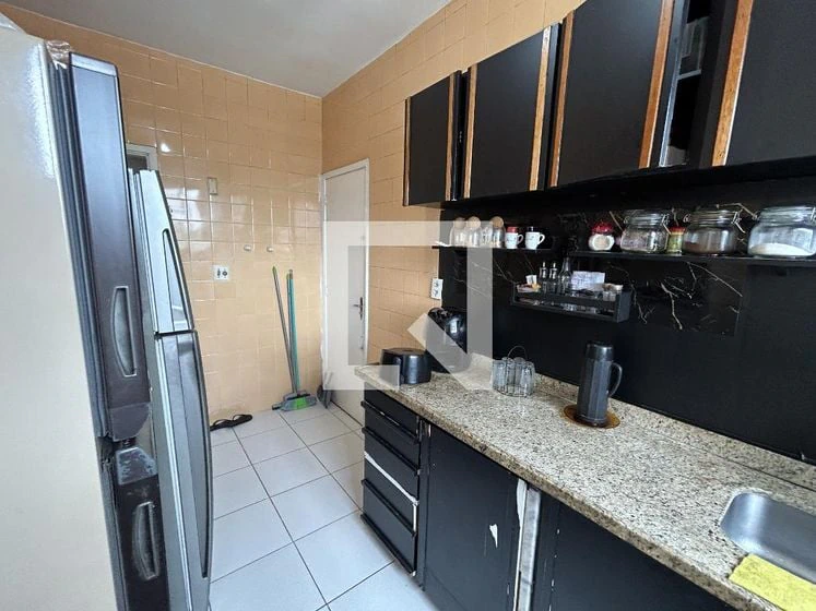 3-bedroom apartment with a washing machine — photo 10