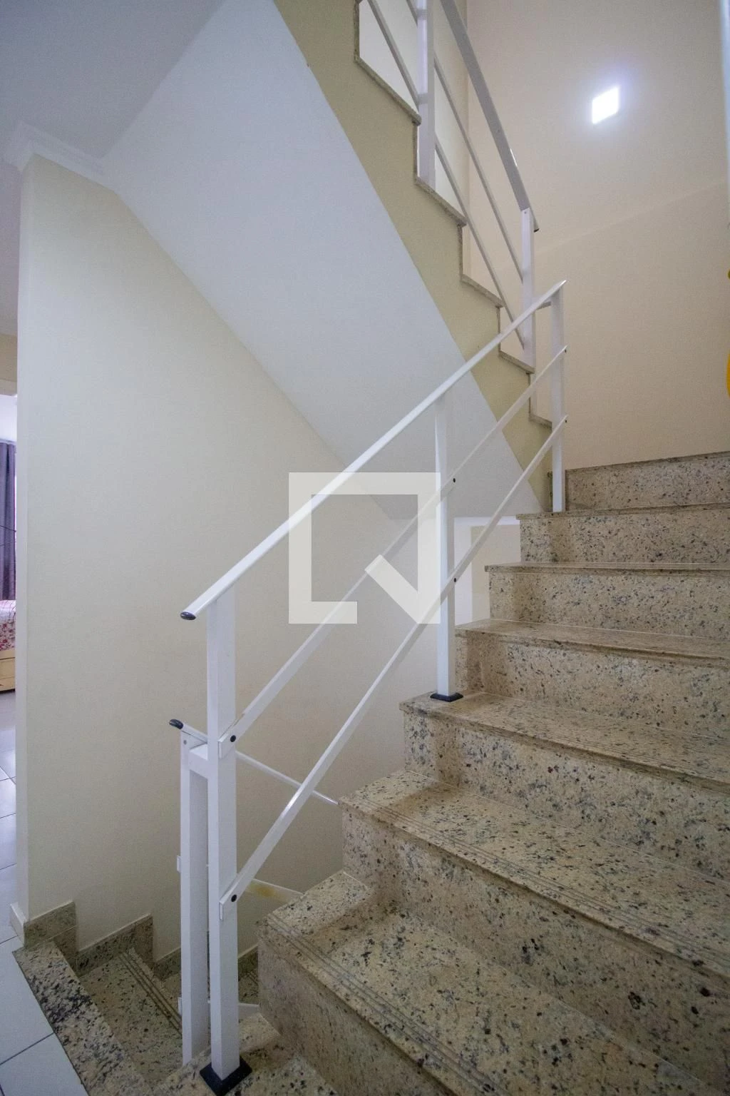 Furnished 3-bedroom house with 6 bathrooms and 3 parking — photo 37