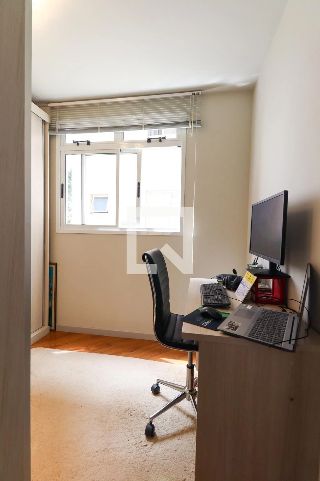 Furnished apartment, 70 m², with a home office — photo 32
